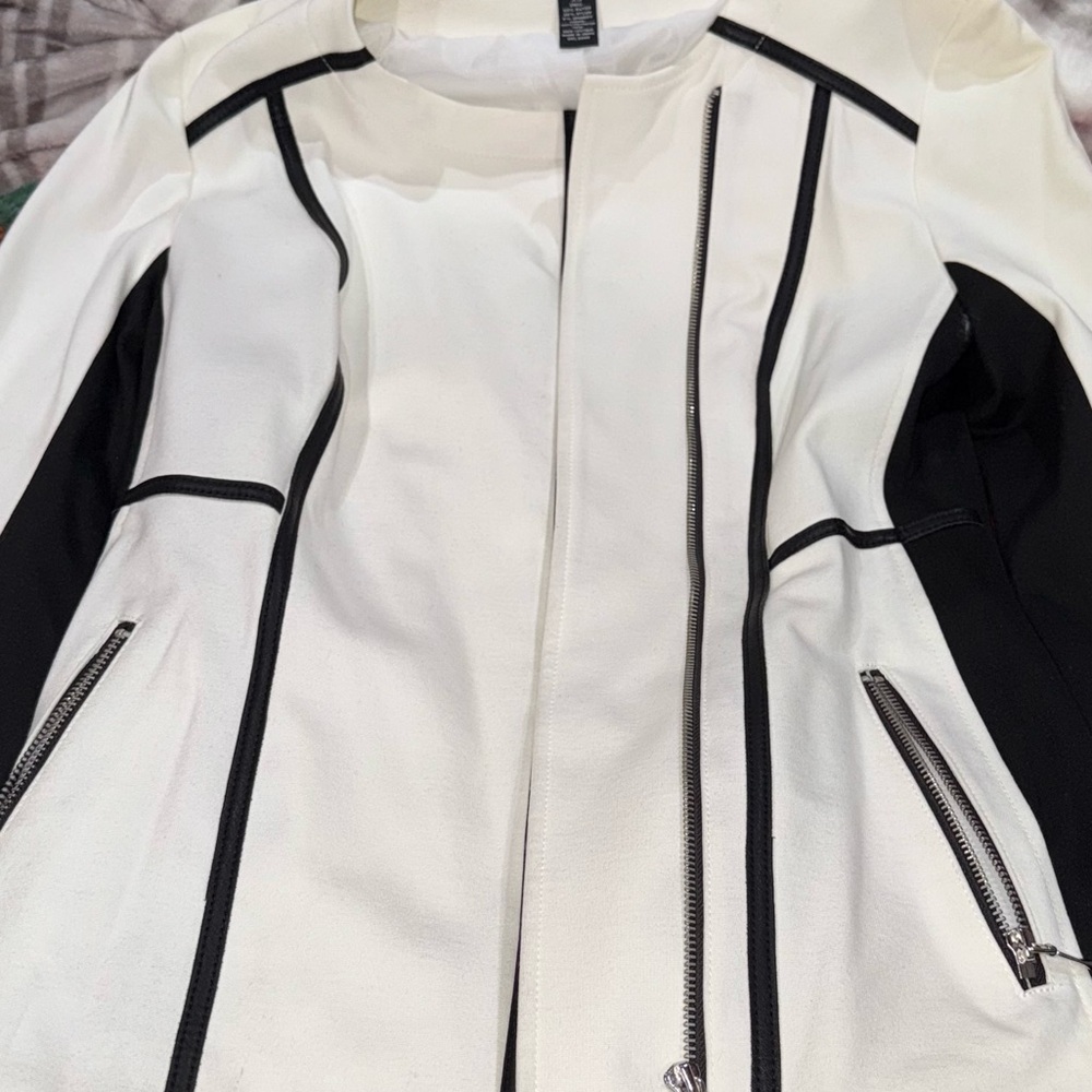 Women's Black and White Jacket/Blazer